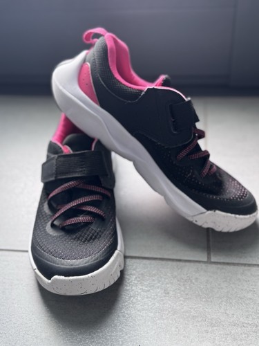 Decathlon sneaker - ~,