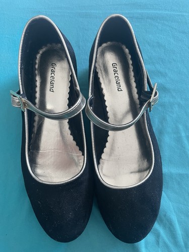 Kinderschuhe